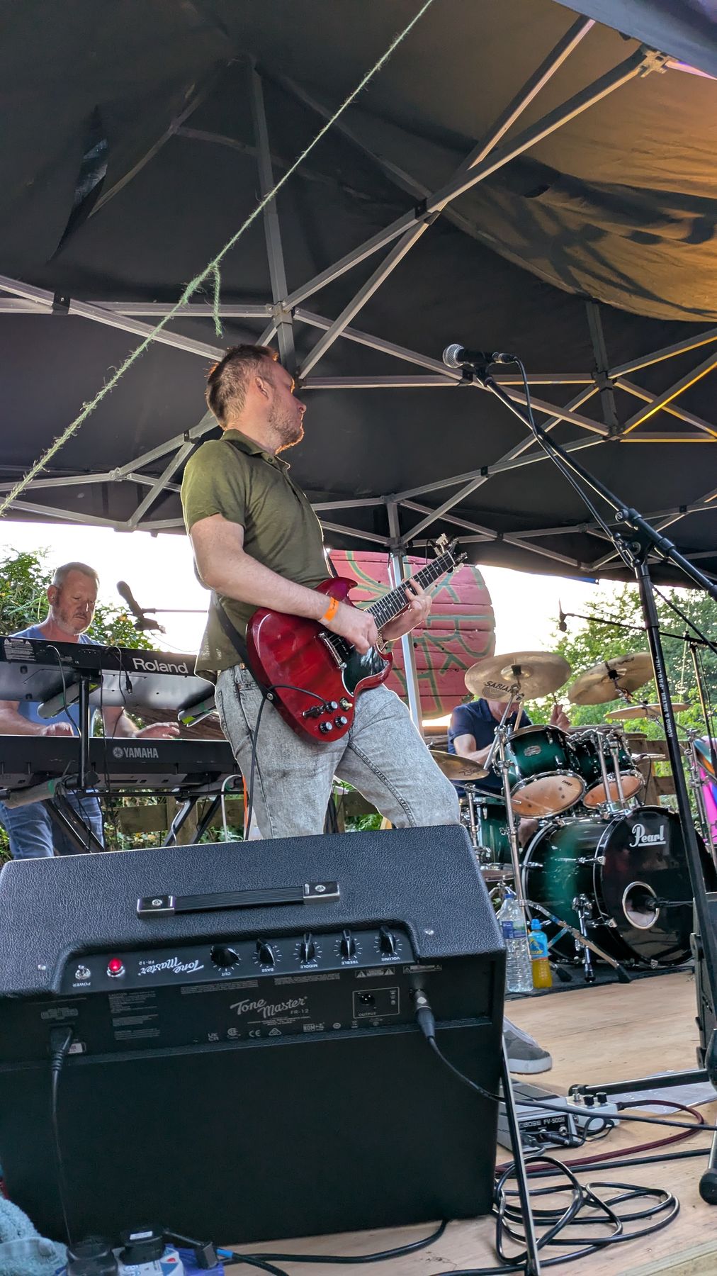 Guitarist and keyboard player performing with The Ruby Skies